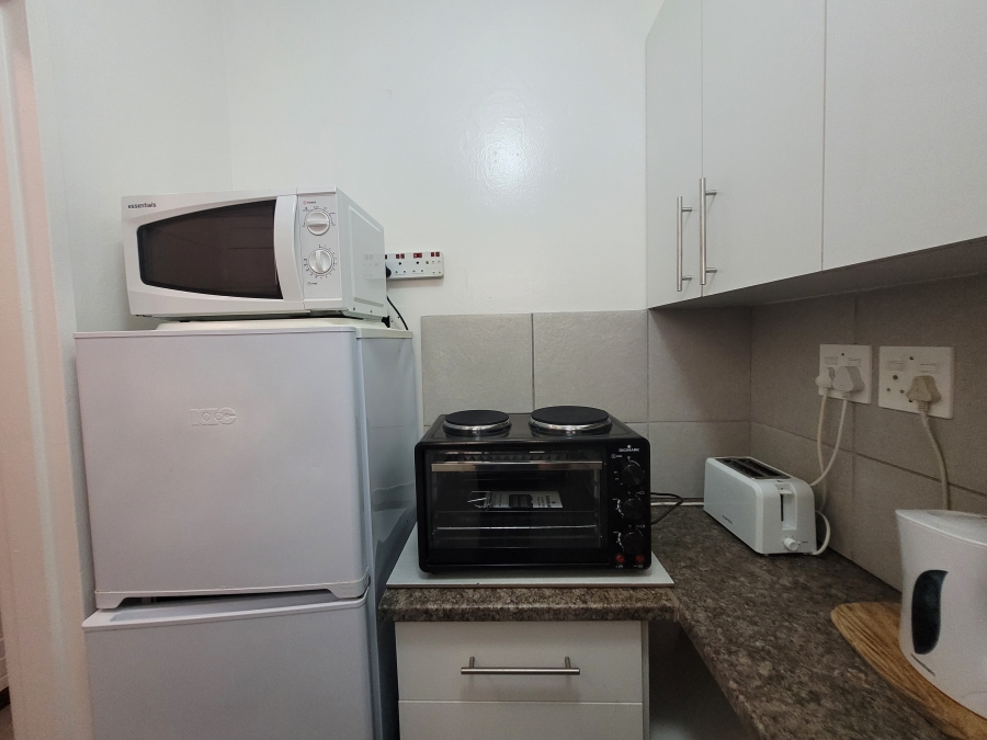 1 Bedroom Property for Sale in Humewood Eastern Cape
